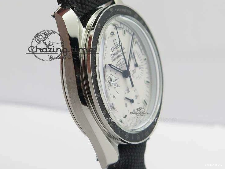 0202 TimelessDesign Speedmaster JHF SS Snoopy Award 45th Anniversary White Dial On Black Nylon Strap 8209